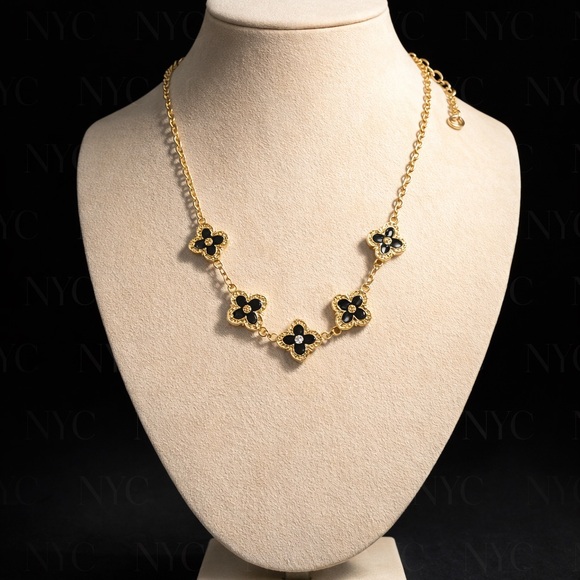 Jewelry - Elegant Gold and Black Floral Necklace